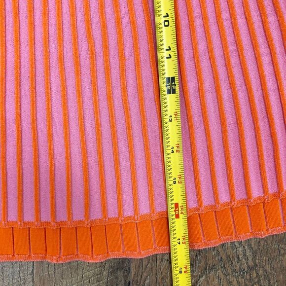 Solid & Striped NWT The Rosie Skirt in Carnation Pink Clementine Plaited sz M - Picture 9 of 9